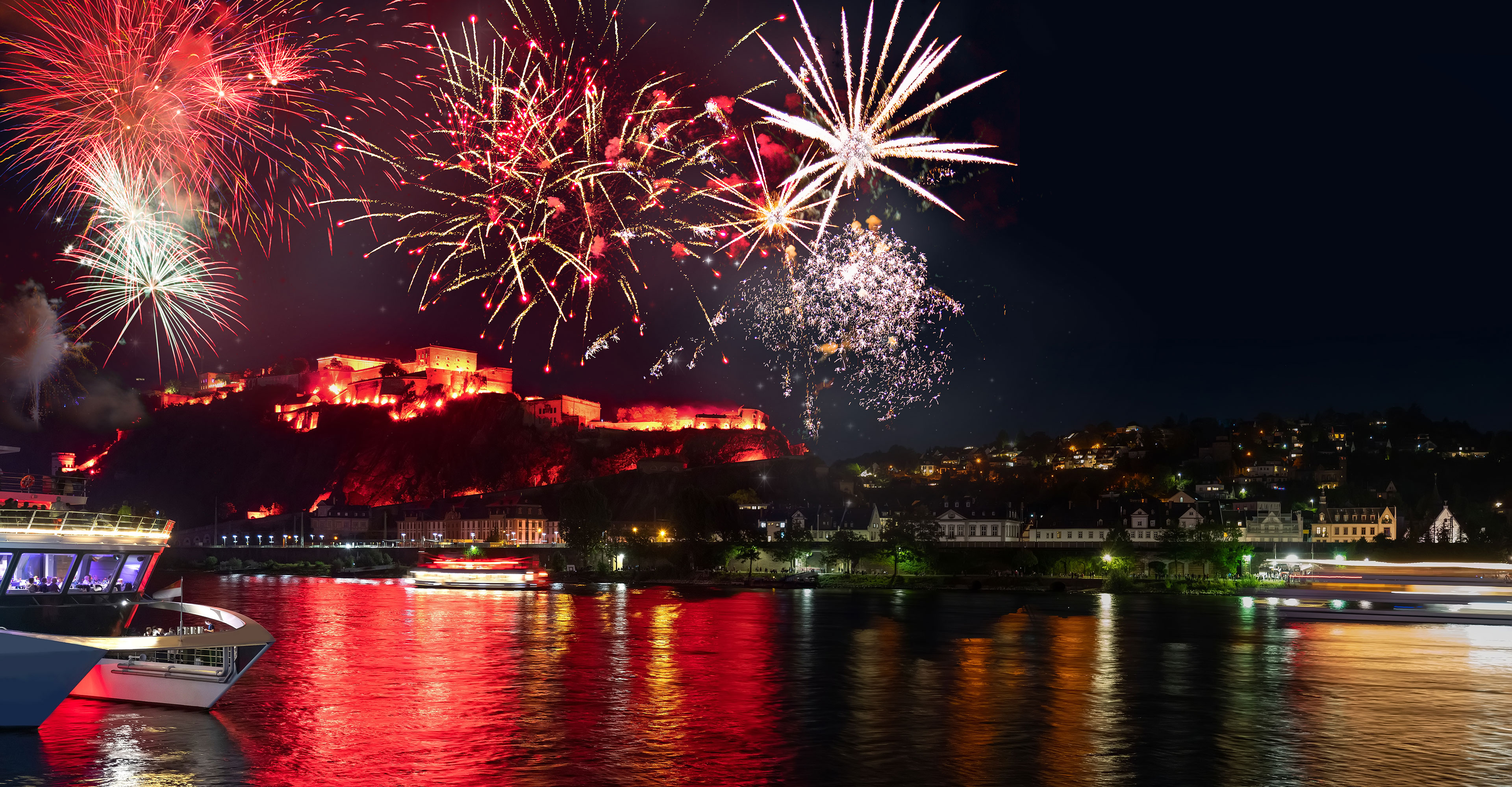Silvester auf dem Rhein